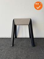 Wilkhahn - kruk - Zwart - grijze stof, Vergader- of Presentatieruimte, Ophalen of Verzenden, Gebruikt, Stoel