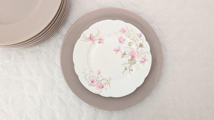 Pagnossin - Tafelservies (8) - Voor 8 personen - Porselein -, Antiek en Kunst, Antiek | Meubels | Tafels