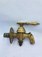 Pomp - . - Antieke Waterkraan - 1910-1920