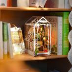 Robotime BookNook Holiday Garden House DIY Modelbouw Knut..., Verzenden, Nieuw