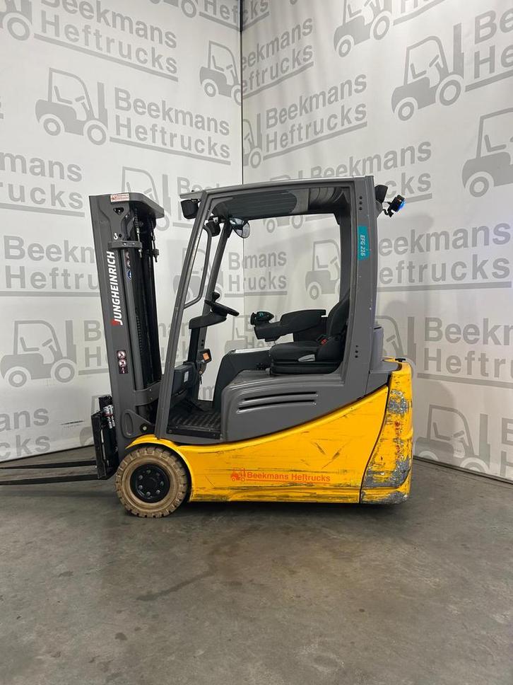 Jungheinrich EFG216  elektrische heftruck - 1600kg 4400mm, Zakelijke goederen, Machines en Bouw | Heftrucks en Intern transport