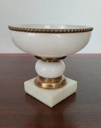 Tafelmiddenstuk - Coupe in antieke stijl - Albast, Messing, Antiek en Kunst, Curiosa en Brocante