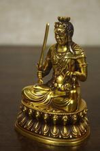 This is a gilt-bronze Acala statue. - Brons - China (Zonder
