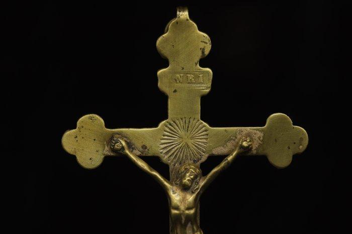 Relikwie - Renaissance - Groot christelijk bronzen kruis -, Antiek en Kunst, Kunst | Niet-Westerse kunst