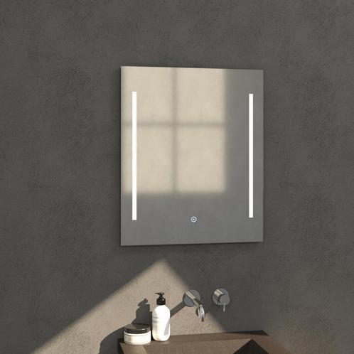 Badkamerspiegel met LED Verlichting Sanitop Deline 140x70x3, Doe-het-zelf en Verbouw, Sanitair, Bad, Nieuw, Ophalen of Verzenden