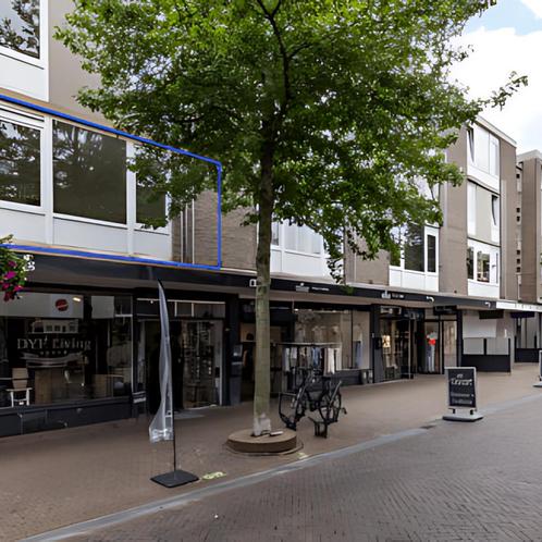 Appartement met balkon en 3 slaapkamers, Huizen en Kamers, Huizen te huur, Direct bij eigenaar, Appartement