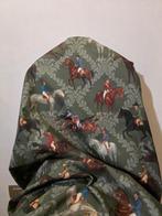 Stof Equitazione Exclusief met paarden in galop - 300x280