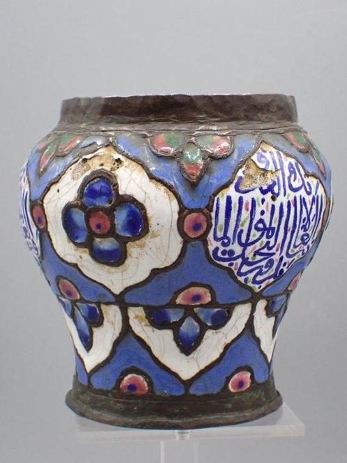 Koperen vaas met emailleversiering en Arabische kalligrafie, Antiek en Kunst, Kunst | Niet-Westerse kunst