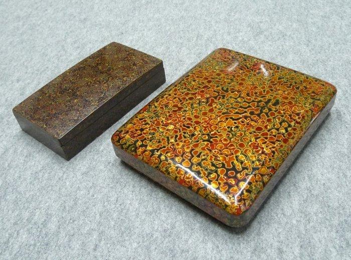 Tsugaru nuriTsugaru lacquerware - Doos (2) - Verfijnde, Antiek en Kunst, Antiek | Overige Antiek