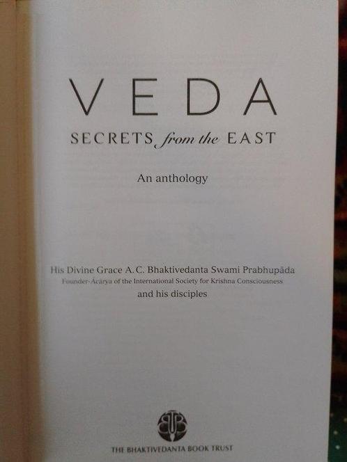 VEDA, secrets from the east 9789171498328 Swami Prabhupada, Boeken, Overige Boeken, Gelezen, Verzenden