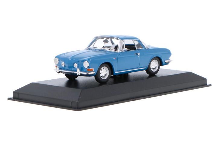 Volkswagen Karmann Ghia 1600 940050221 Maxichamps  Modelauto, Hobby en Vrije tijd, Modelauto's | 1:43, Verzenden