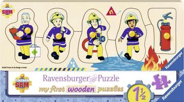 Ravensburger houten puzzel Brandweerman Sam en zijn vrienden beschikbaar voor biedingen