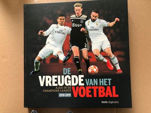 Fotoboek - Het Jubeljaar van Ajax Champions League 2018-2019, Boeken, Sportboeken, Balsport, Zo goed als nieuw, Ophalen of Verzenden