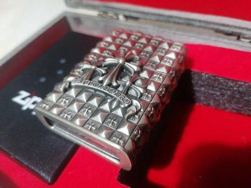 Zippo, Templar-Custom Zippo – Pattee Cross Relief -, Verzamelen, Rookartikelen, Aanstekers en Luciferdoosjes