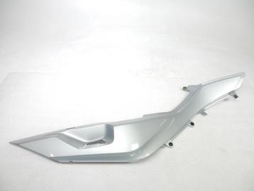 BMW R1250 RT Achterzijdel rechts zilver / 46638533578 / 8533 beschikbaar voor biedingen
