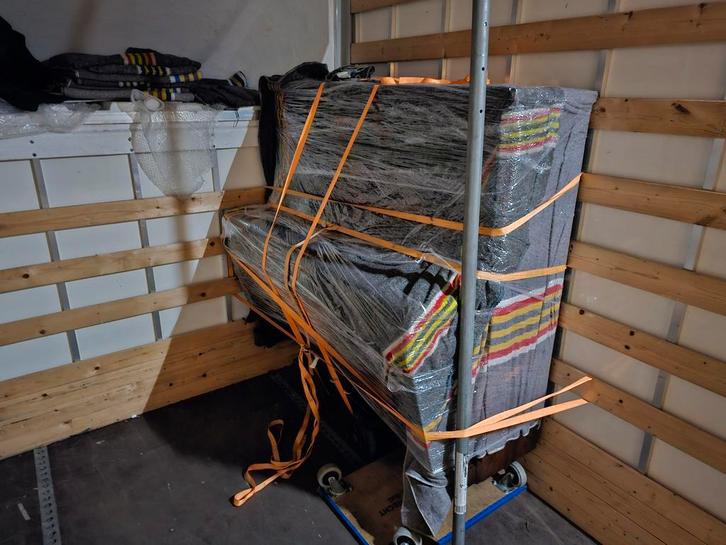 Uw piano laten verhuizen vanaf €175 door  ervaren verhuizers, Muziek en Instrumenten, Piano's, Nieuw, Ophalen