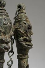 Een bronzen beeld - Ogoni - Yoruba - Nigeria (Zonder, Antiek en Kunst, Kunst | Niet-Westerse kunst