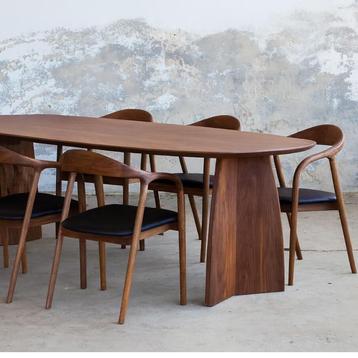 Japandi + Scandinavische Design Eetkamerstoelen beschikbaar voor biedingen