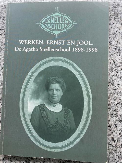 Agatha Snelle school 1898 – 1998 – Utrecht, Boeken, Geschiedenis | Stad en Regio, Gelezen, 20e eeuw of later, Verzenden