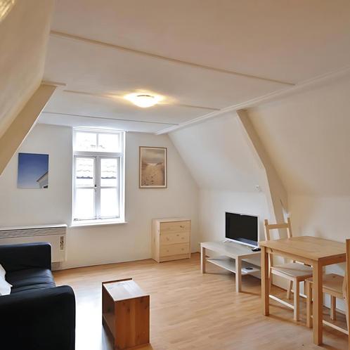 Gemeubileerde studio 29 m² aan Lambrechtstraat 1, Middelburg, Huizen en Kamers, Kamers te huur, 20 tot 35 m², Overige regio's