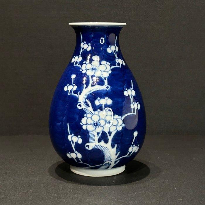 Vaas - Porselein - China - Qing Dynastie (1644-1911) - Blauw, Antiek en Kunst, Antiek | Overige Antiek