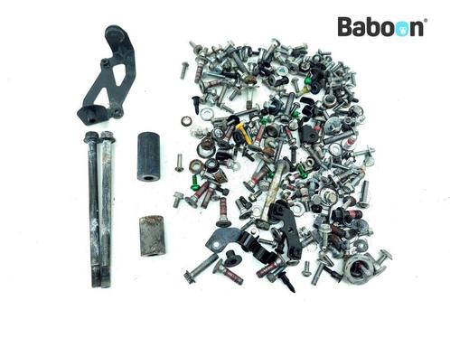 Bouten en Moeren Kawasaki Ninja 650 2017-2019 (EX650J-K), Motoren, Onderdelen | Kawasaki, Gebruikt, Verzenden