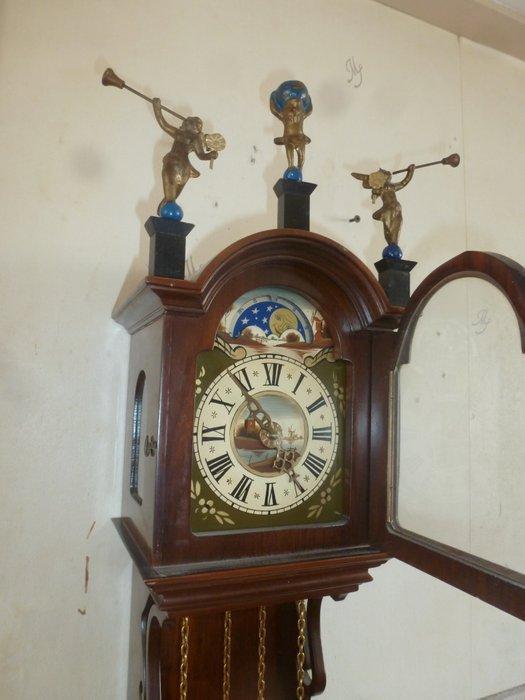 Friese staartklok - - Mahonie - 1950-1960, Antiek en Kunst, Antiek | Klokken