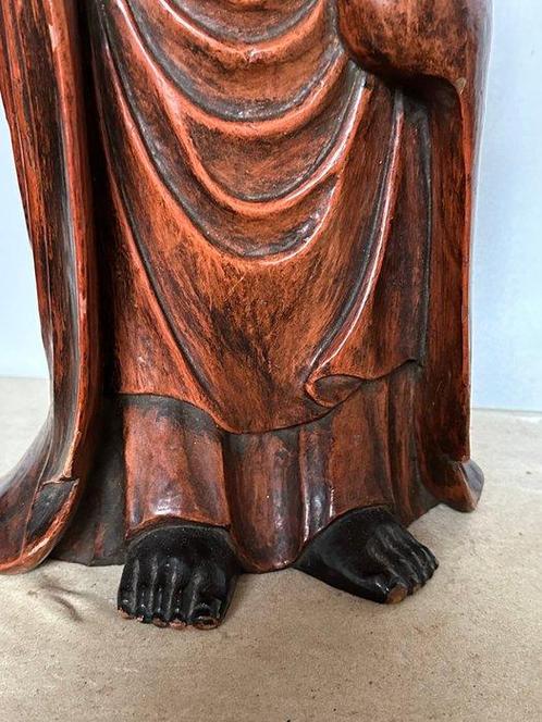 Standing sculpture of Daruma  (Bodhidharma) - sculptuur, Antiek en Kunst, Antiek | Overige Antiek