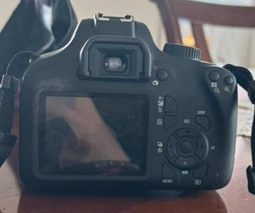 Canon EOS 4000D + EF-S 18-55 III Digitale reflex camera beschikbaar voor biedingen