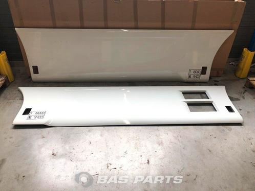 Sideskirt Set Iveco Stralis 5801545155, Auto-onderdelen, Vrachtwagen-onderdelen, Gebruikt, Iveco, Carrosserie en Plaatwerk, Ophalen