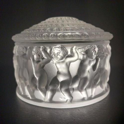 Lalique France - René Lalique - Doos - Kristal, Antiek en Kunst, Antiek | Glas en Kristal