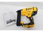 DeWALT DCN681N Accu Niettacker 18V 12-38mm Basic Body, Verzenden, Zo goed als nieuw