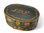 Doos - oval - bentwood - Bentwood bruidsschatkist, Antiek en Kunst