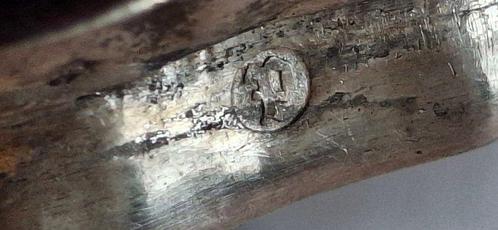 Pepermuntdoos - Zilveren geschulpte pepermuntdoos met, Antiek en Kunst, Antiek | Goud en Zilver