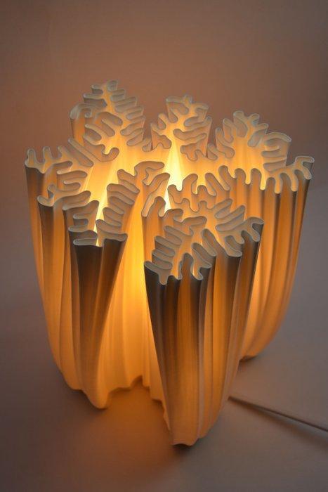 Michael Jasinski - Tafellamp - S2 - Biopolymeer, Antiek en Kunst, Kunst | Designobjecten