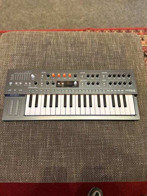 Arturia Minifreak Synthesizer Algoritmische synthesizer, Muziek en Instrumenten, Synthesizers, Overige aantallen, Nieuw, Overige merken