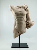 Figuur - Reproductie van het Romeinse beeldhouwwerk van een, Antiek en Kunst
