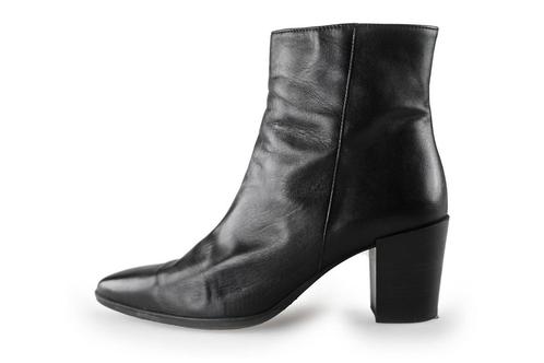 Notre-V Enkellaarzen in maat 42 Zwart | 10% extra korting, Kleding | Dames, Schoenen, Zwart, Zo goed als nieuw, Lage of Enkellaarzen