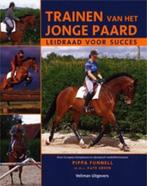 Trainen van het jonge paard 9789059201934 P. Funnell, Verzenden, Zo goed als nieuw, P. Funnell