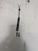 Noisy May Sallie jeans – nieuw – wit – W28/L30 & W26/L32, Kleding | Dames, Broeken en Pantalons, Noisy May, Ophalen of Verzenden