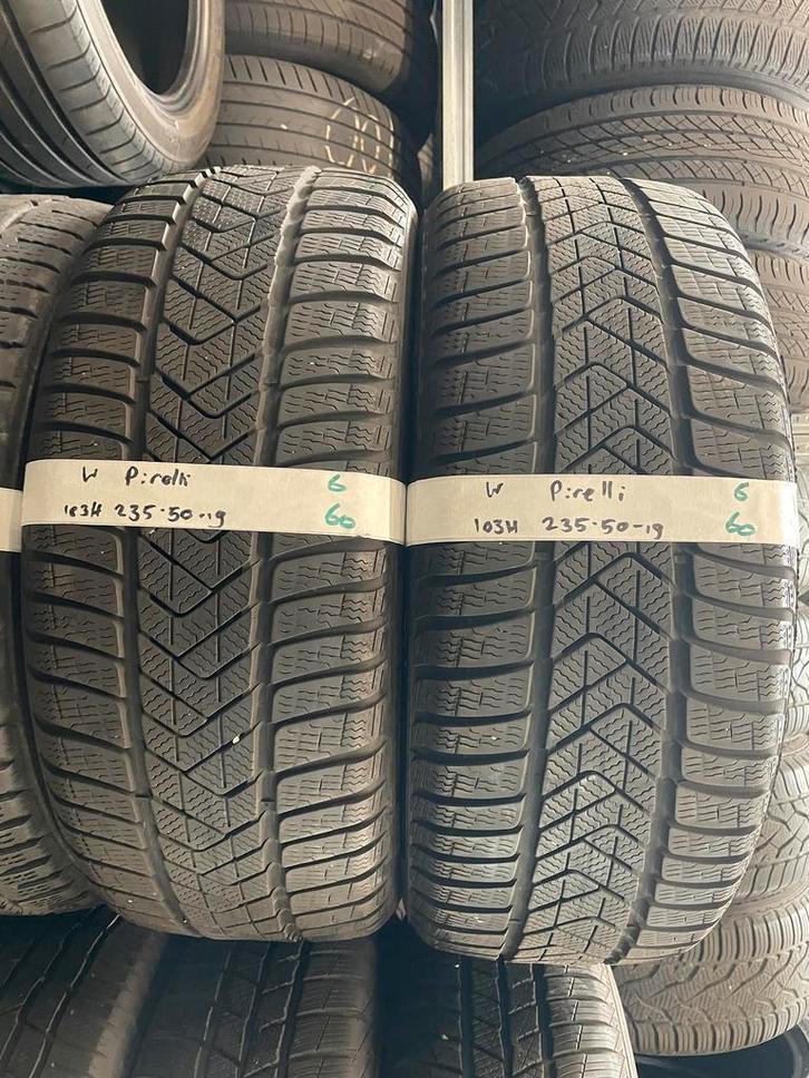 235-50-19 Pirelli Winterbanden 6mm 103H Montage 235 50 19, Auto-onderdelen, Banden en Velgen, 19 inch, Winterbanden, 235 mm, Personenwagen