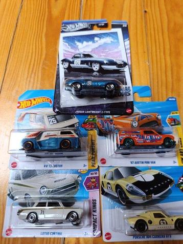 Hot Wheels 1:64 - Model raceauto (32) beschikbaar voor biedingen