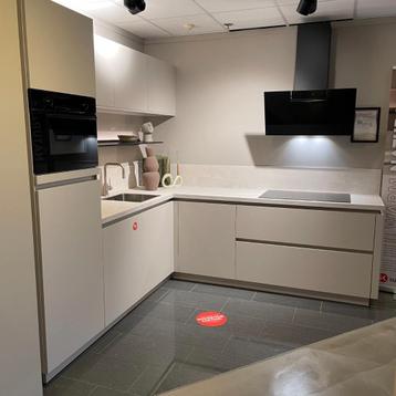 Keuken Migot Zandgrijs - Superkeukens beschikbaar voor biedingen