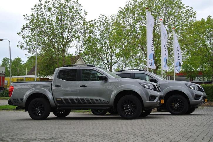 Nissan Navara ombouw grijs kenteken, Auto-onderdelen, Interieur en Bekleding, Nieuw, Nissan