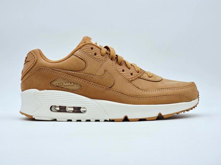 Nike Air Max 90 GS | Flax Sail | 39, Kleding | Dames, Schoenen, Bruin, Nieuw, Sneakers of Gympen, Ophalen of Verzenden