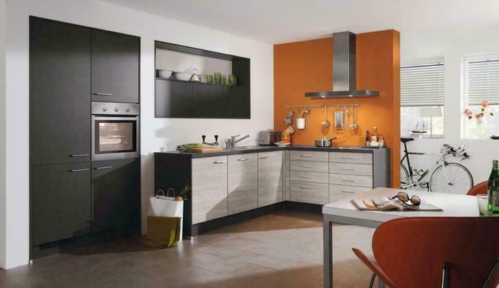 Eigentijdse hoekkeuken met extra kastenwand. Goedkoop!!, Huis en Inrichting, Keuken | Complete keukens, Kunststof, Hoogglans of Gelakt