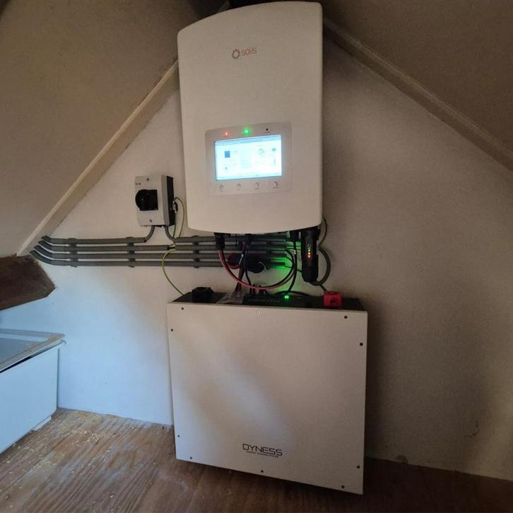 1-fase thuisbatterij 5,12 kWh + 3,6 kW hybride omvormer, Doe-het-zelf en Verbouw, Zonnepanelen en Toebehoren, Nieuw