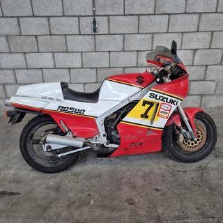 Motor Suzuki, Sport RG500 (Gamma), bouwjaar 1985 beschikbaar voor biedingen