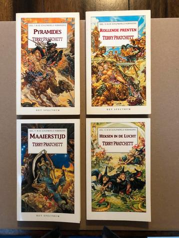 Fantasy - Terry Pratchett - Schijfwereld - 4 Boeken zeldzaam beschikbaar voor biedingen