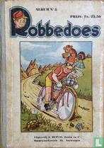 Baard en Kale - Robbedoes album 5 - 1940, Boeken, Eén stripboek, Verzenden, Gelezen, Amicus, Anthony, Edward [naar], Antoine, Marcel, Buck, Frank [naar], Creasy, John, Delmont, Joseph, Dineur, Fernand, Dumoulin, Blanche, Ford, Anthony, Gillain, Joseph, Gould, Chester, Harman, Fred, K., Kaiser, Kurt, Lafnet, Luc, Ritt, William, Siegel, Jerome, Velter, Robert.